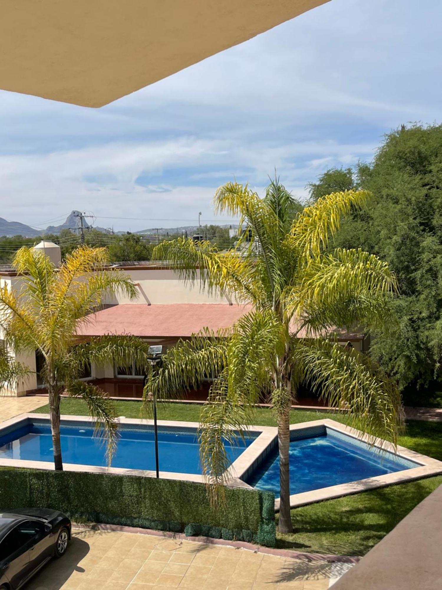 La Hotel Ezequiel Montes